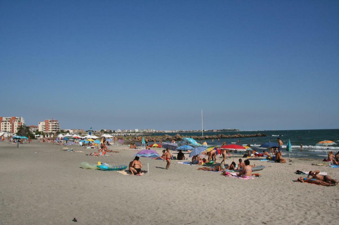 Apartamento Blue Bay Sea View Pomorie Exterior foto