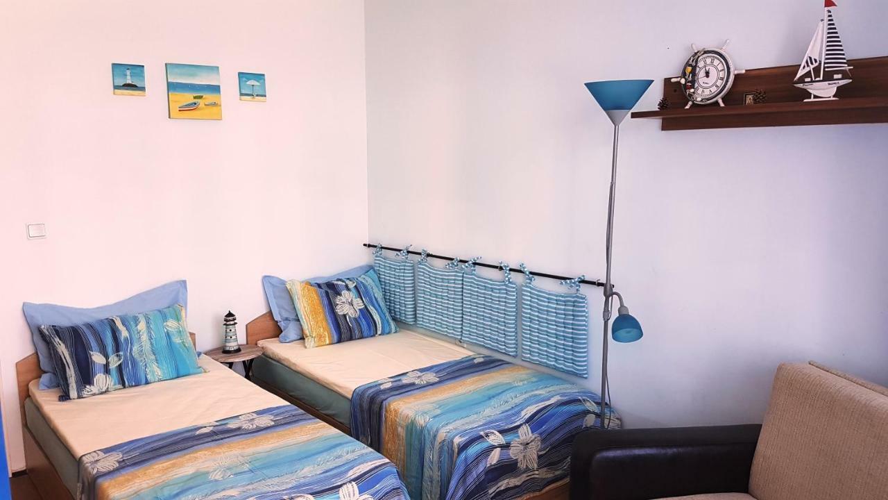Apartamento Blue Bay Sea View Pomorie Exterior foto