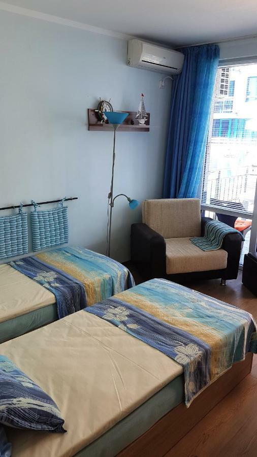 Apartamento Blue Bay Sea View Pomorie Exterior foto
